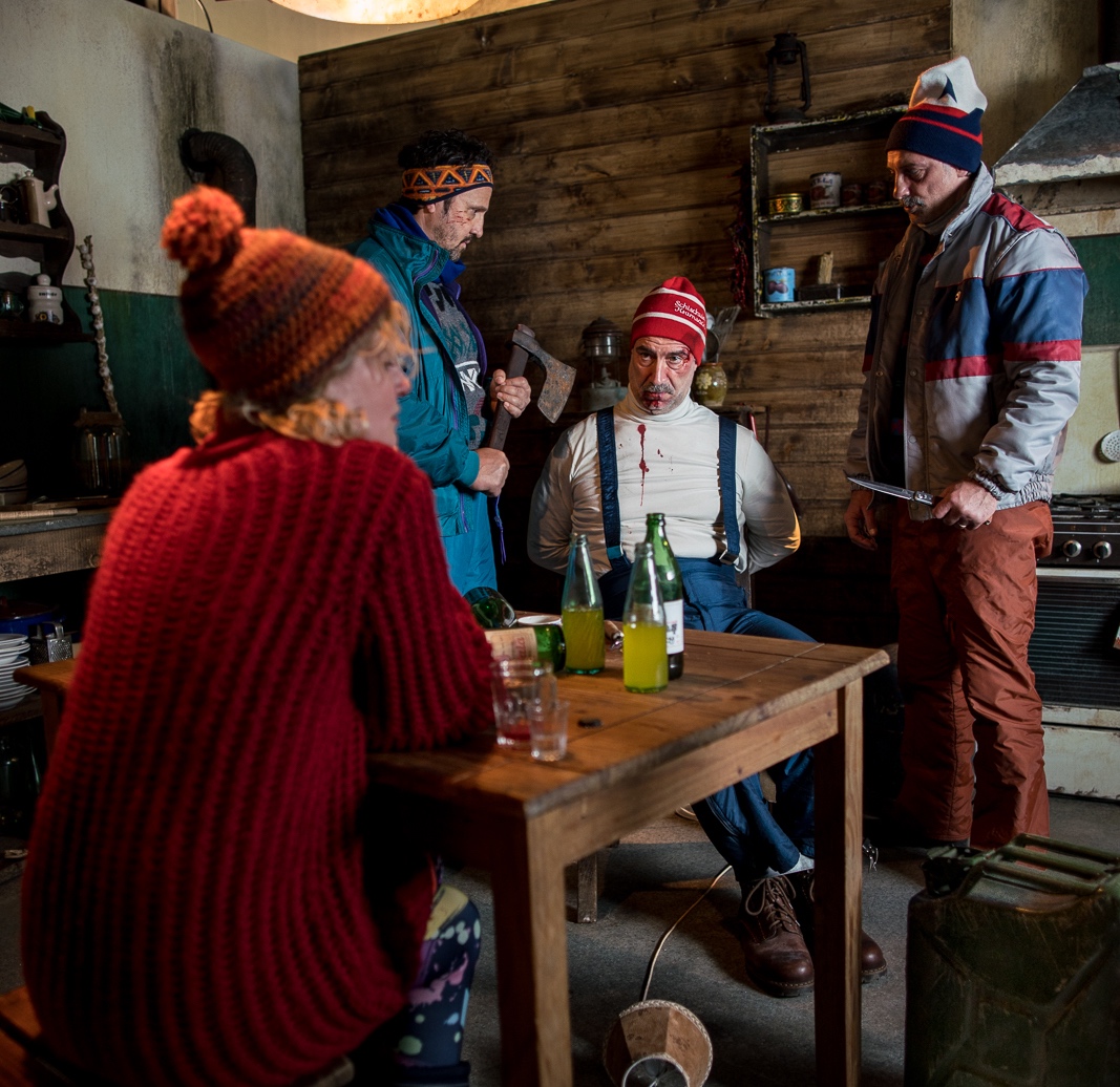 Lungmetrajul EXT. MAȘINĂ. NOAPTE, regizat de Andrei Crețulescu, proiecție specială &icirc;n avanpremieră mondială la TIFF