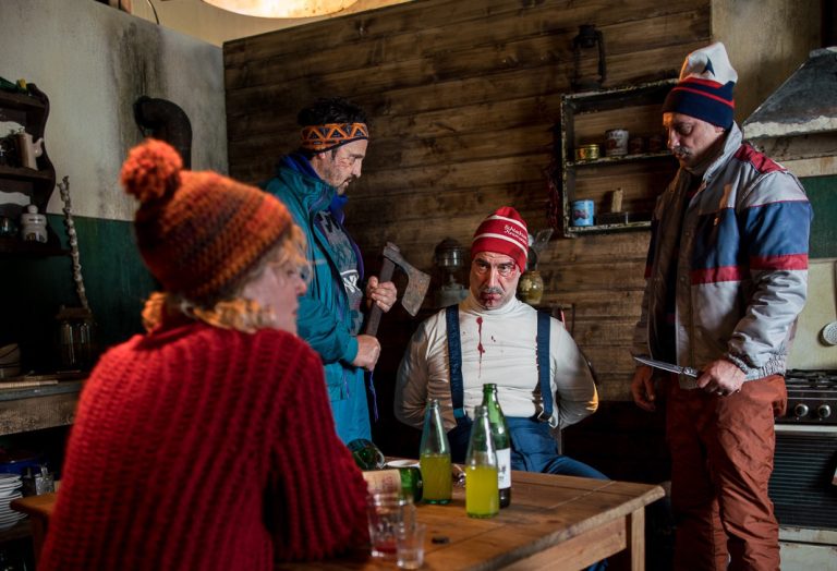 Lungmetrajul EXT. MAȘINĂ. NOAPTE, regizat de Andrei Crețulescu, proiecție specială în avanpremieră mondială la TIFF