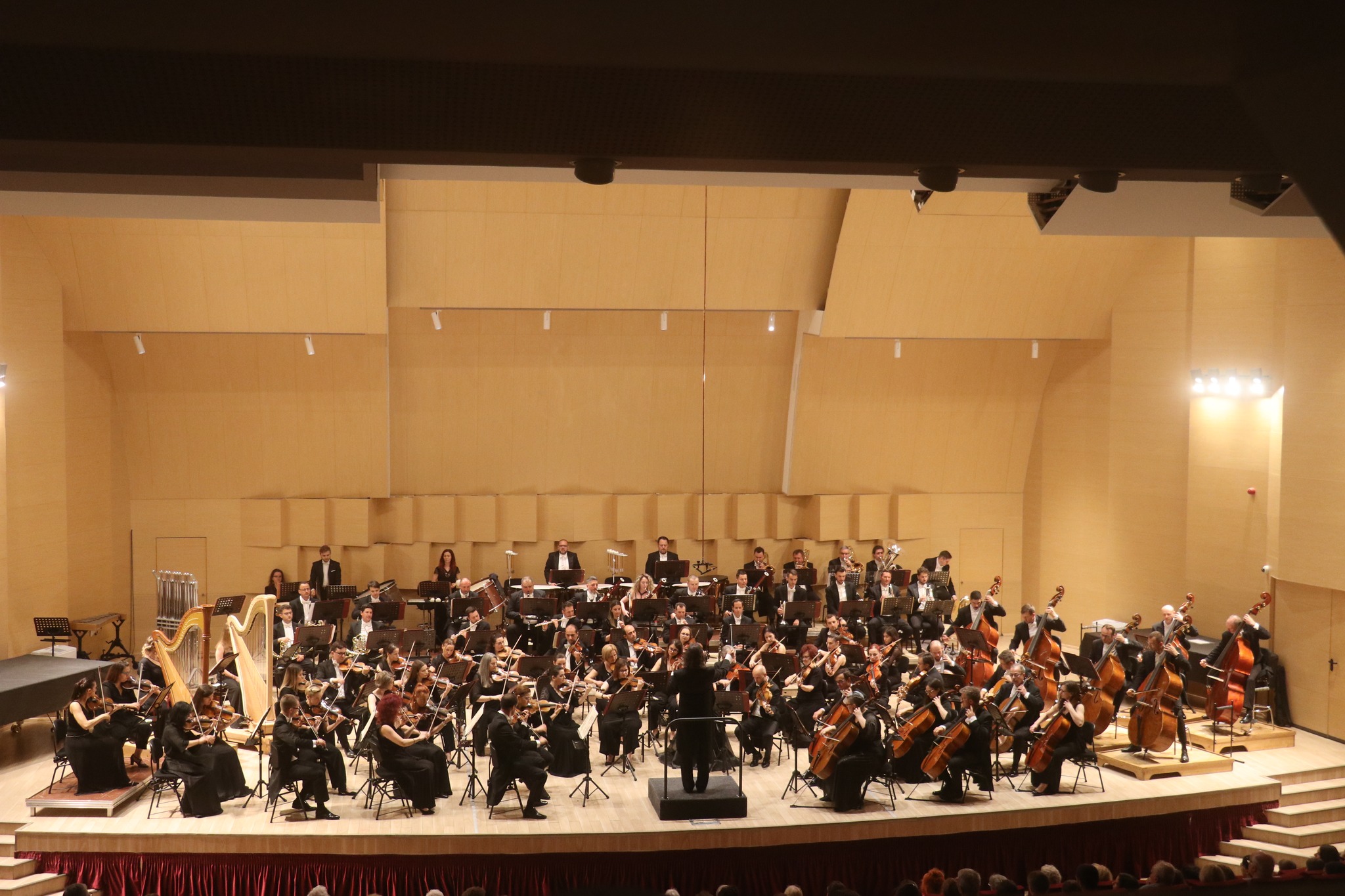 Concert jubiliar Bruckner la 200 ani de la naștere: Simfonia nr. 6 &icirc;n Biserica Neagră