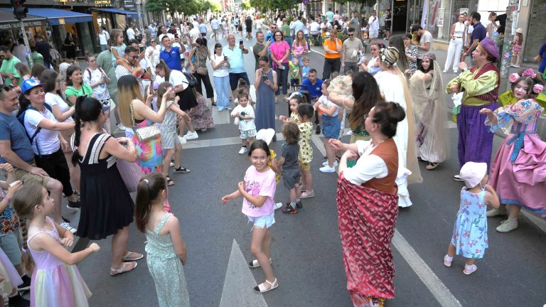Weekend festival la „Străzi Deschise, București – Promenadă Urbană”: concerte, spectacole de teatru, ateliere creative pe Calea Victoriei și în sectorul 6