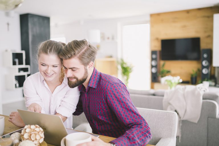 10 moduri prin care tehnologia îți face viața mai ușoară și mai fericită