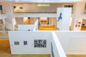 Muzeul Național de Artă Contemporană al României – MNAC București anunță lansarea procedurii II/2024 de achiziții opere de artă modernă și contemporană, produse în România în intervalul 1900 – 1990. 