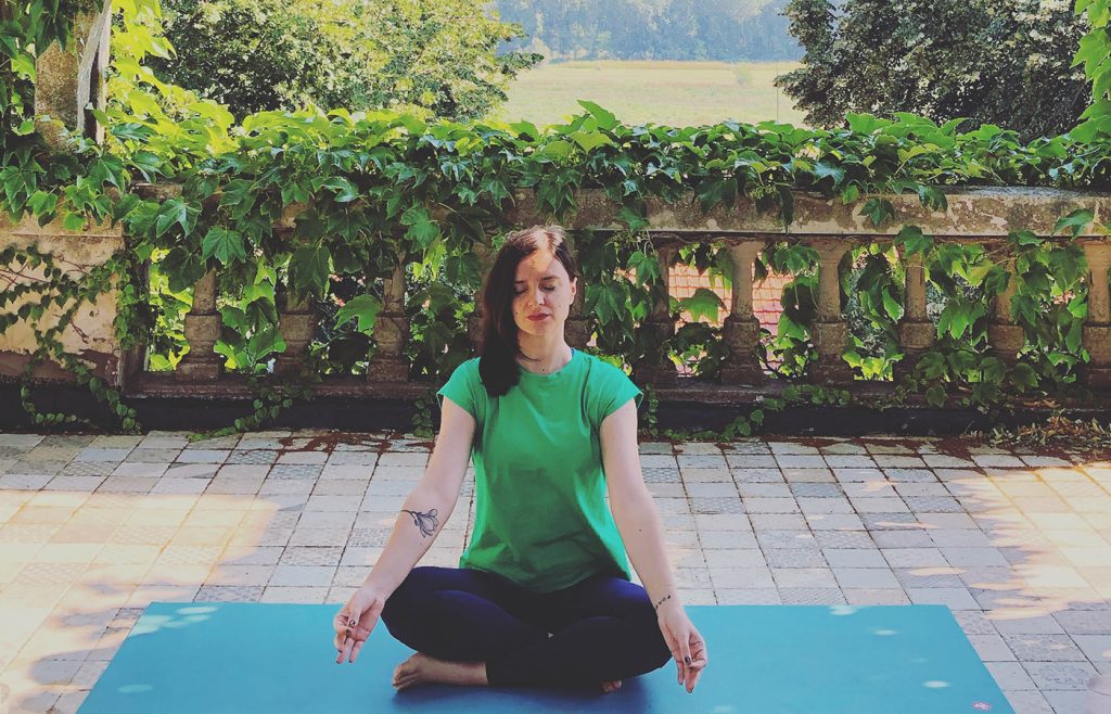 Ana Arsene instructor yoga