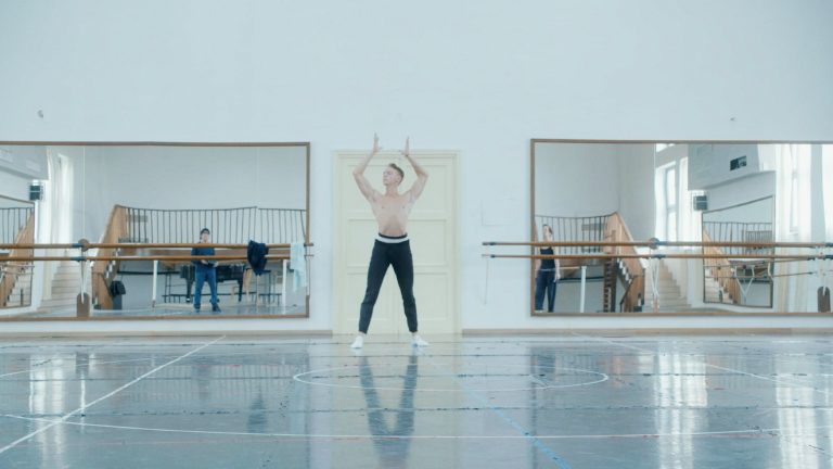  “Despre imposibilitatea unui omagiu” cu Ion Tugearu în competiția oficială de la Locarno