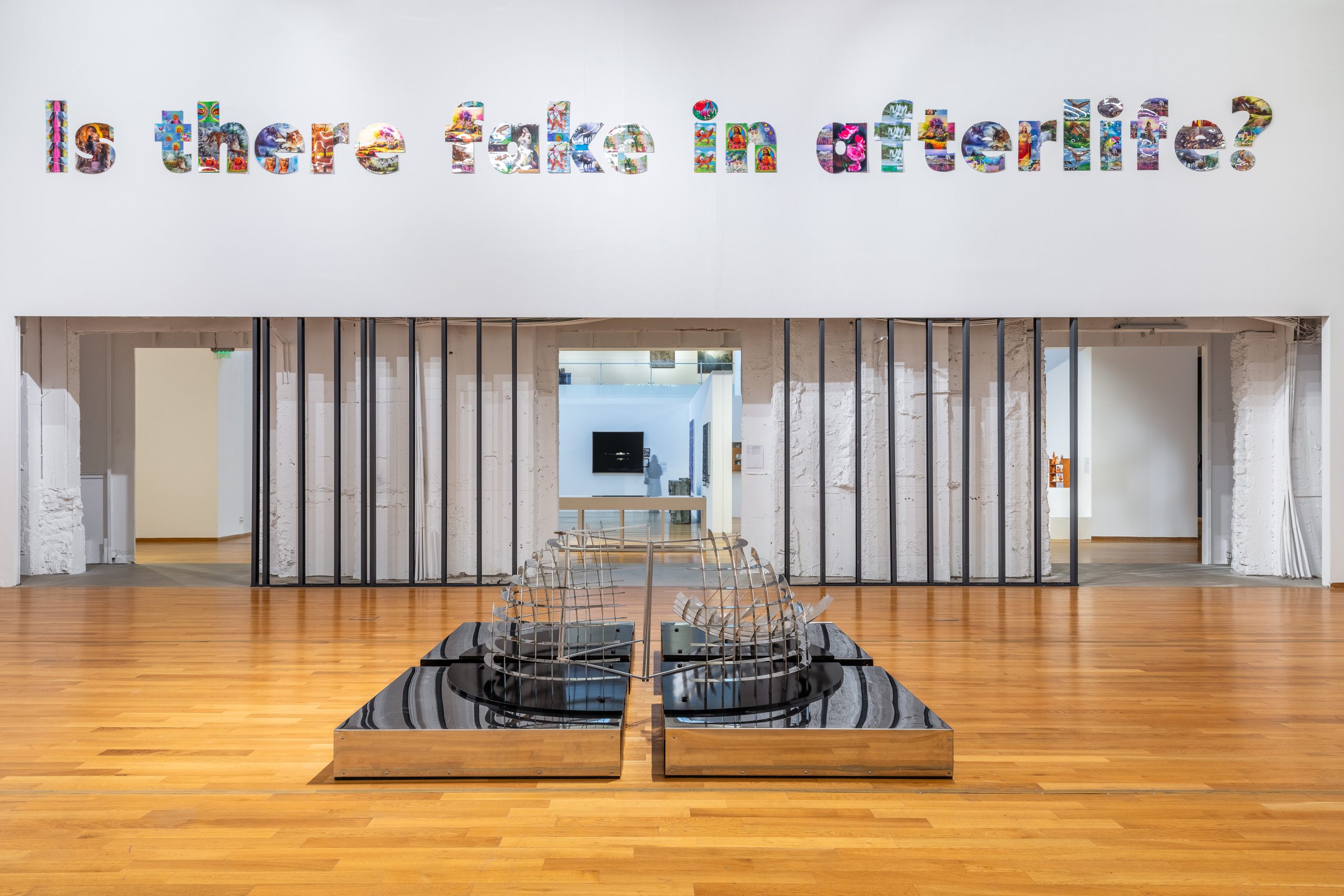 Muzeul Național de Artă Contemporană al României – MNAC București anunță lansarea procedurii II/2024 de achiziții opere de artă modernă și contemporană, produse în România în intervalul 1900 – 1990.