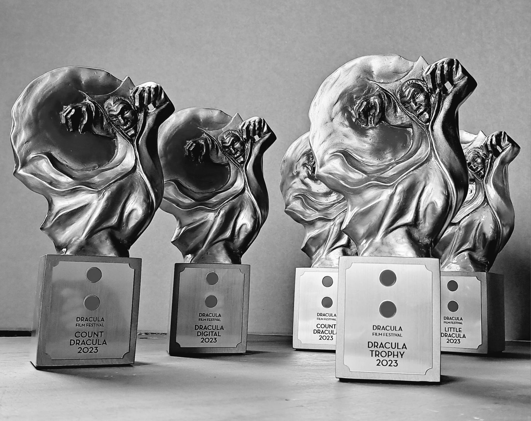 Dracula Film Festival &bull; Competiție 2024