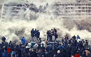 Nedoriții. Blocul 5 nu se predă