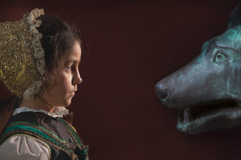 „Monuments In Time”, un proiect dedicat artistei internaționale Aurelia Mihai
