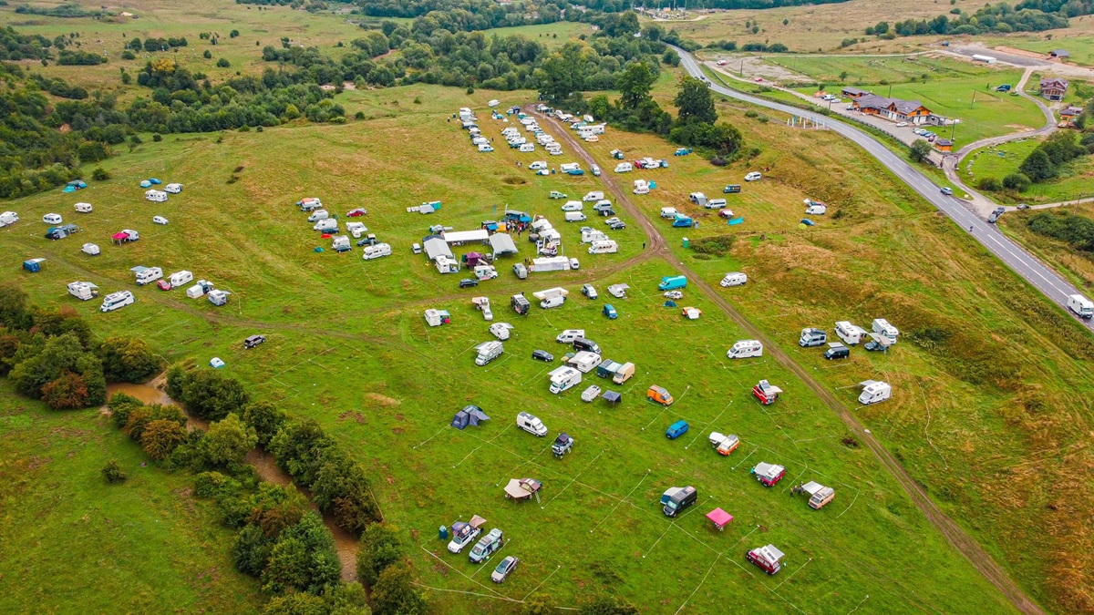 Autosuficiență și aventură la CamperVan Fest 2024, &icirc;ntre 15 și 18 august, la R&acirc;șnov