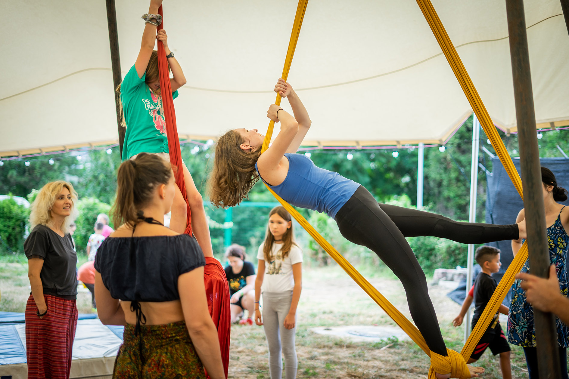 Cluj Circus Days 2024: Descoperă magia circului contemporan &icirc;n inima Clujului!