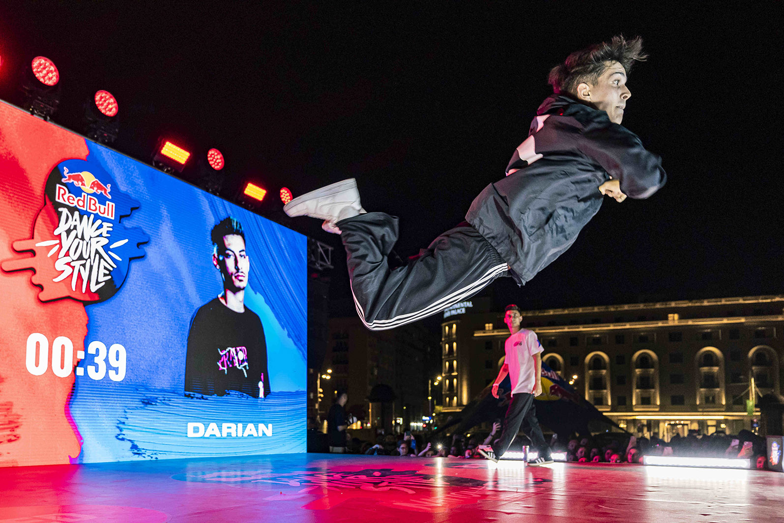 Sătănel câștigă pentru a doua oară Red Bull Dance Your Style