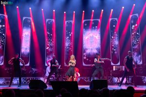 Soprana Irina Baianț readuce spectacolul fenomen Illuminarium la Sala Palatului