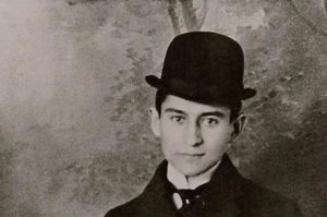 Zâmbetul-lui-Kafka-