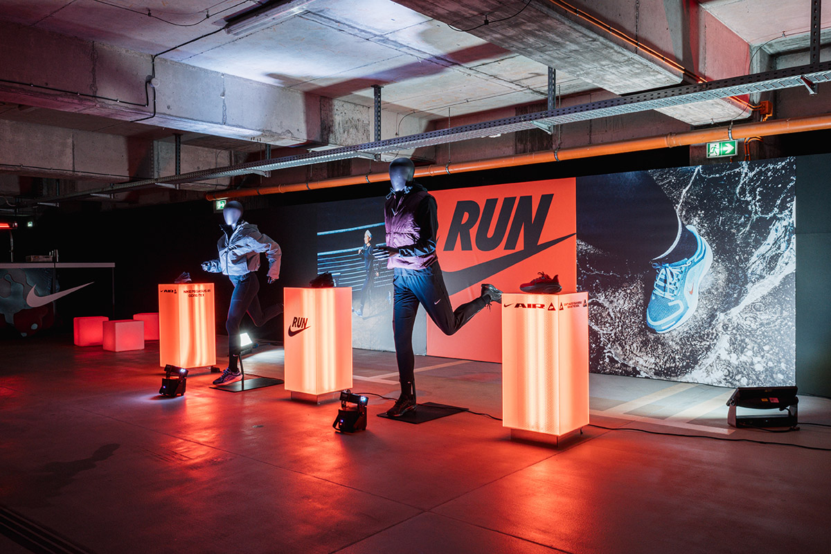 Nike, mai determinat ca niciodată să-și susțină comunitatea în a merge mai departe, prin sport, fan engagement și story telling