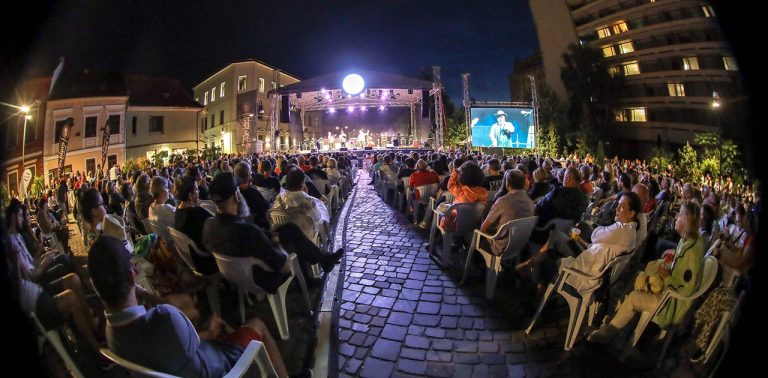 „Premiile Anului în Cultură la Brașov” vor avea loc la începutul lunii martie la Opera Brașov. Votul este deschis acum pentru public.