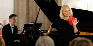 Ruxandra Donose și Sergiu Tuhuțiu încheie turneul Melodie Dor Magie la Ateneul Român, pe 17 februarie 2025