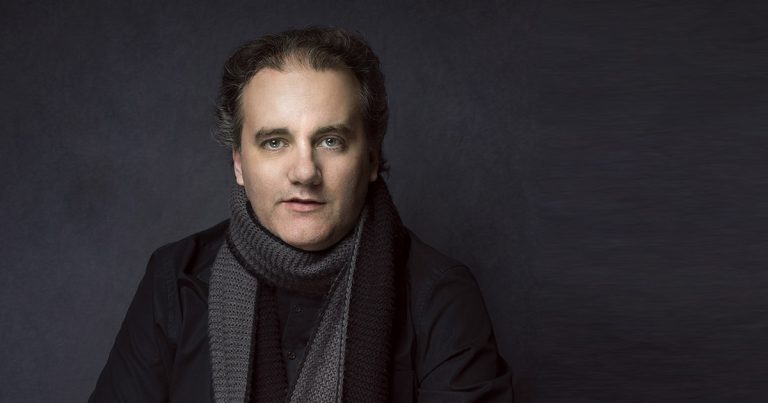 Pianistul spaniol Josu de Solaun cântă Ceaikovski la Sala Radio