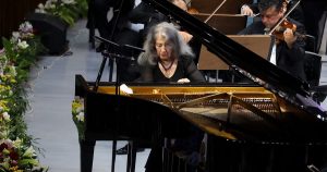 Legendara pianistă Martha Argerich va susține două concerte în cadrul Festivalului Internațional George Enescu din acest an