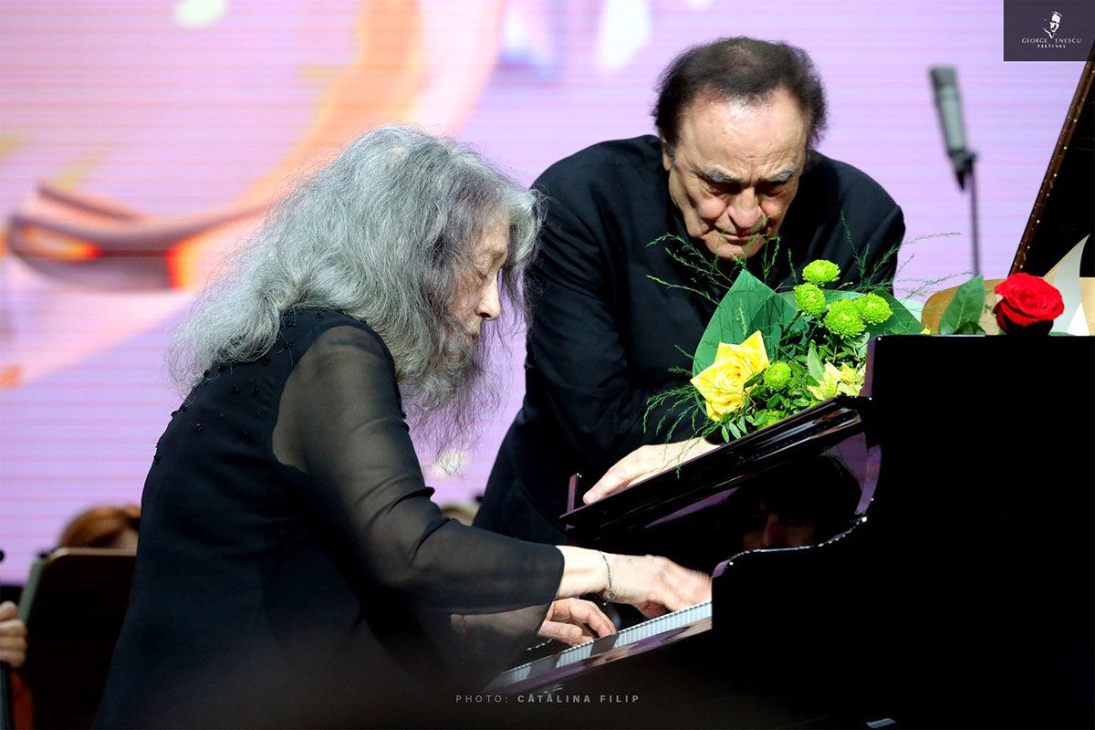 Legendara pianistă Martha Argerich va susține două concerte în cadrul Festivalului Internațional George Enescu din acest an