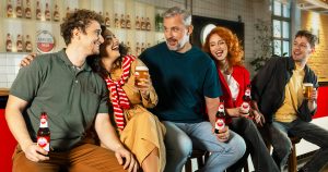 Amstel, marca de bere olandeză cu o istorie de peste 150 de ani și o puternică reputație internațională se lanseazâ și în 