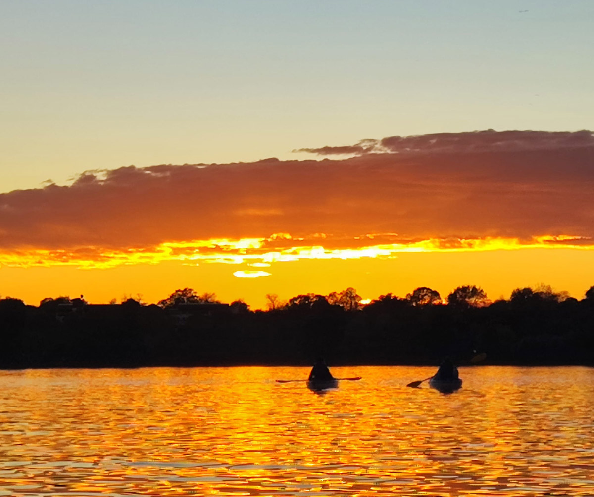 Plimbări în caiace pe Lacul Floreasca