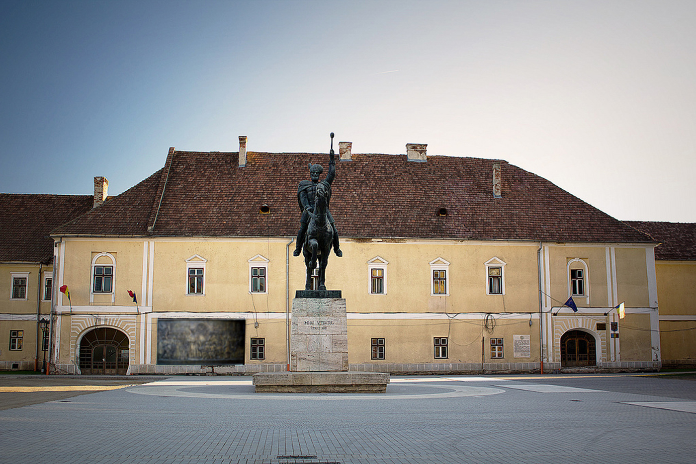 Când se așterne praful SONORO CONAC