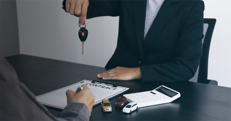 Cele mai bune sfaturi pentru șoferii începători care vor să închirieze o mașină