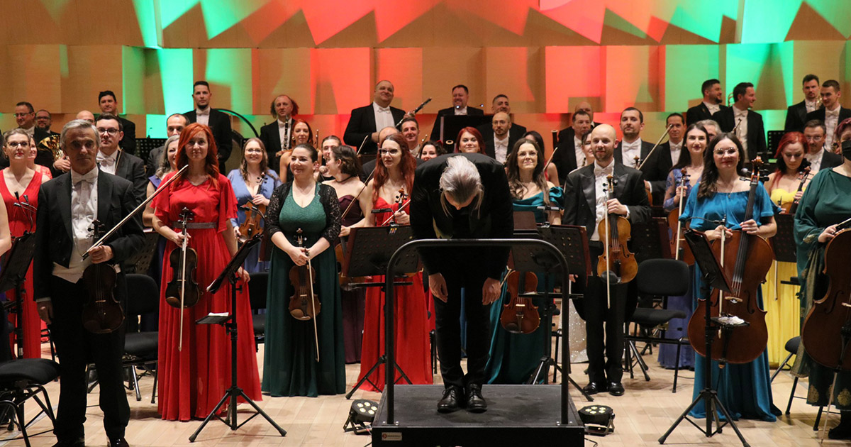 Tiberiu Soare dirijează Ultimele Șapte Cuvinte ale M&acirc;ntuitorului pe Cruce