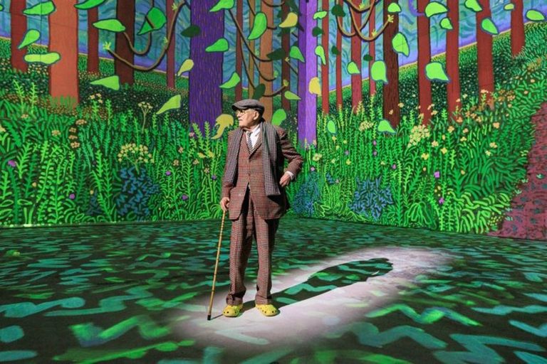 DAVID HOCKNEY: Bigger & Closer