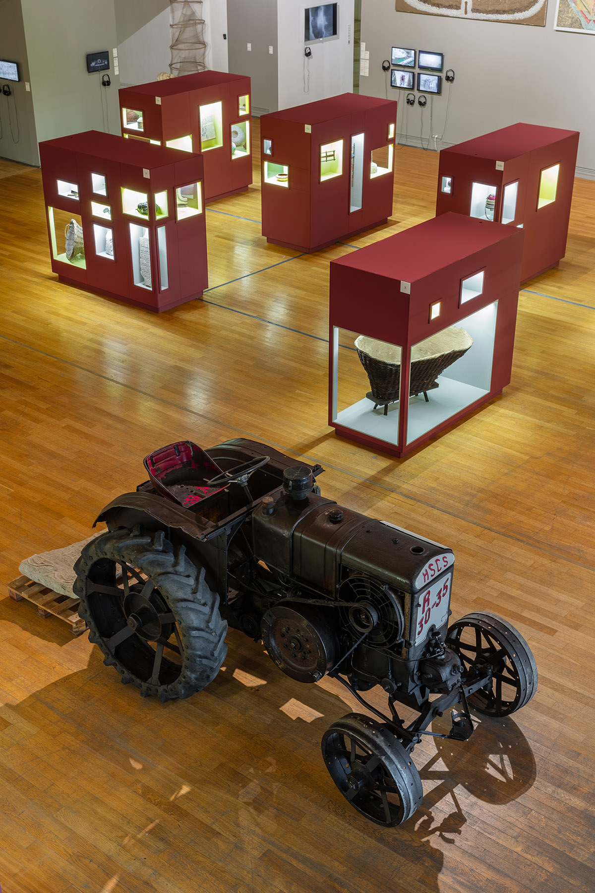 Muzeul Național de Artă Contemporană deschide Sezonul Expozițional Primăvară—Vară 2025 | comunicat de presă 13 mai 2025