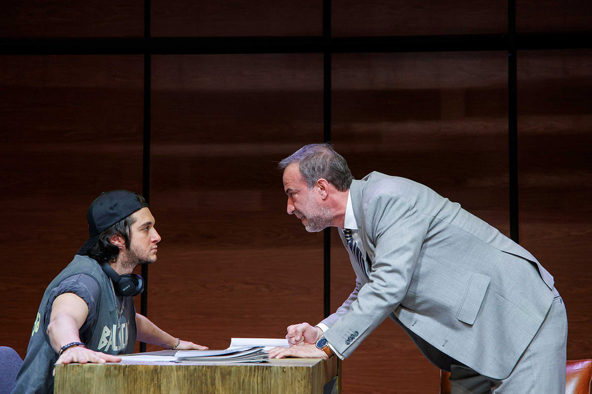 Teatrul Schaub&uuml;hne din Berlin și spectacole nominalizate la Premiile UNITER, &icirc;n luna mai, la ARCUB