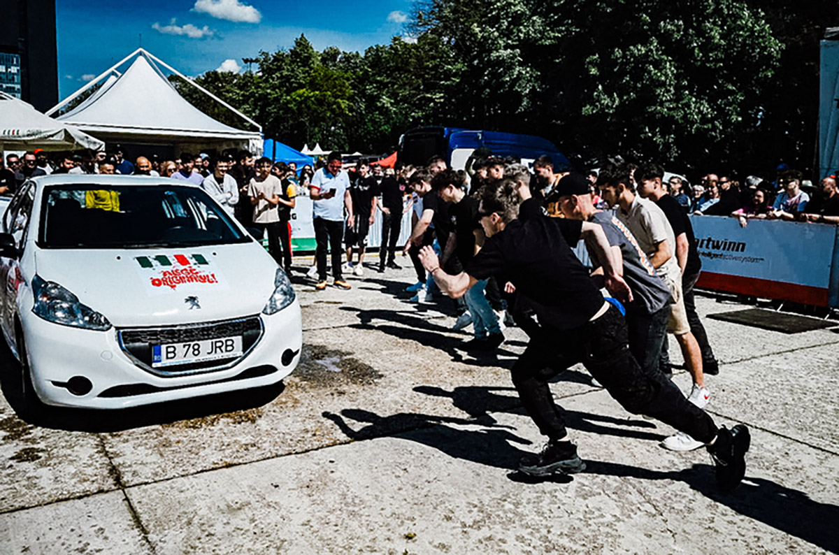 Spectacol pe roți: peste 42.000 de oameni la ATBS 2025, festivalul industriei automotive