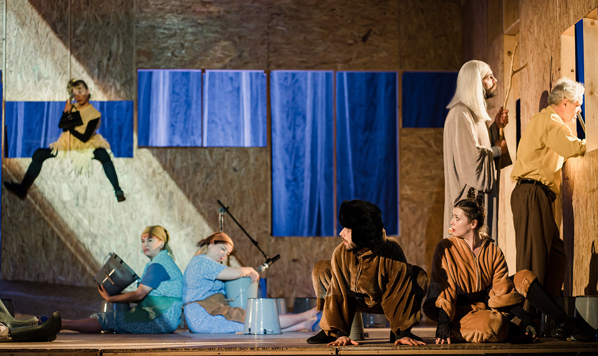 &nbsp;Spectacolul &bdquo;Regina nopții&rdquo; de Leta Popescu &icirc;ncheie Stagiunea Internațională de Teatru ARCUB din această primăvară cu două reprezentații sold out
