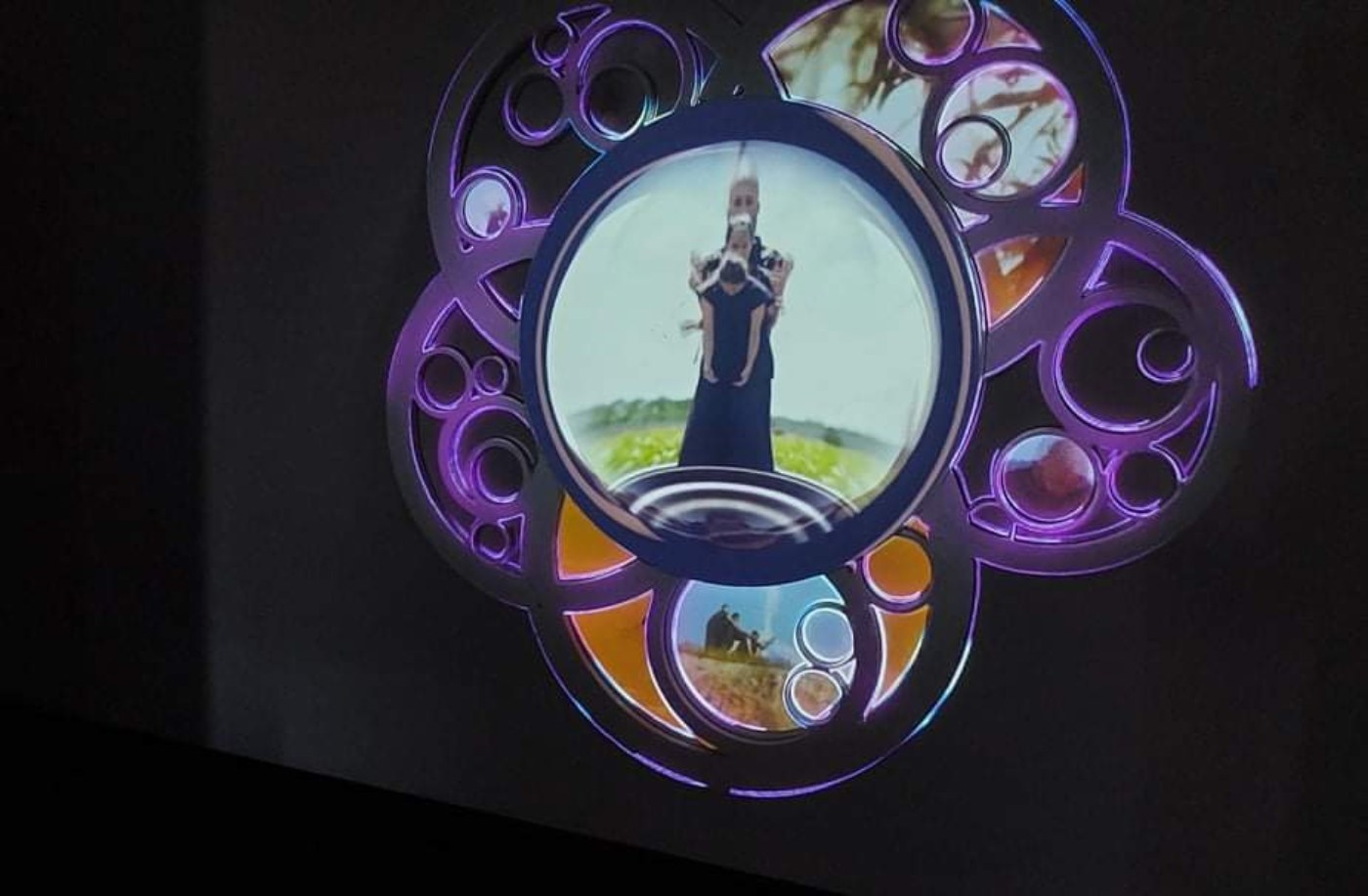 CLIN D’OEIL | ANDREI COZLAC: “Relația între temporalitate și artă este foarte subiectivă” ANDREI COZLAC interviu