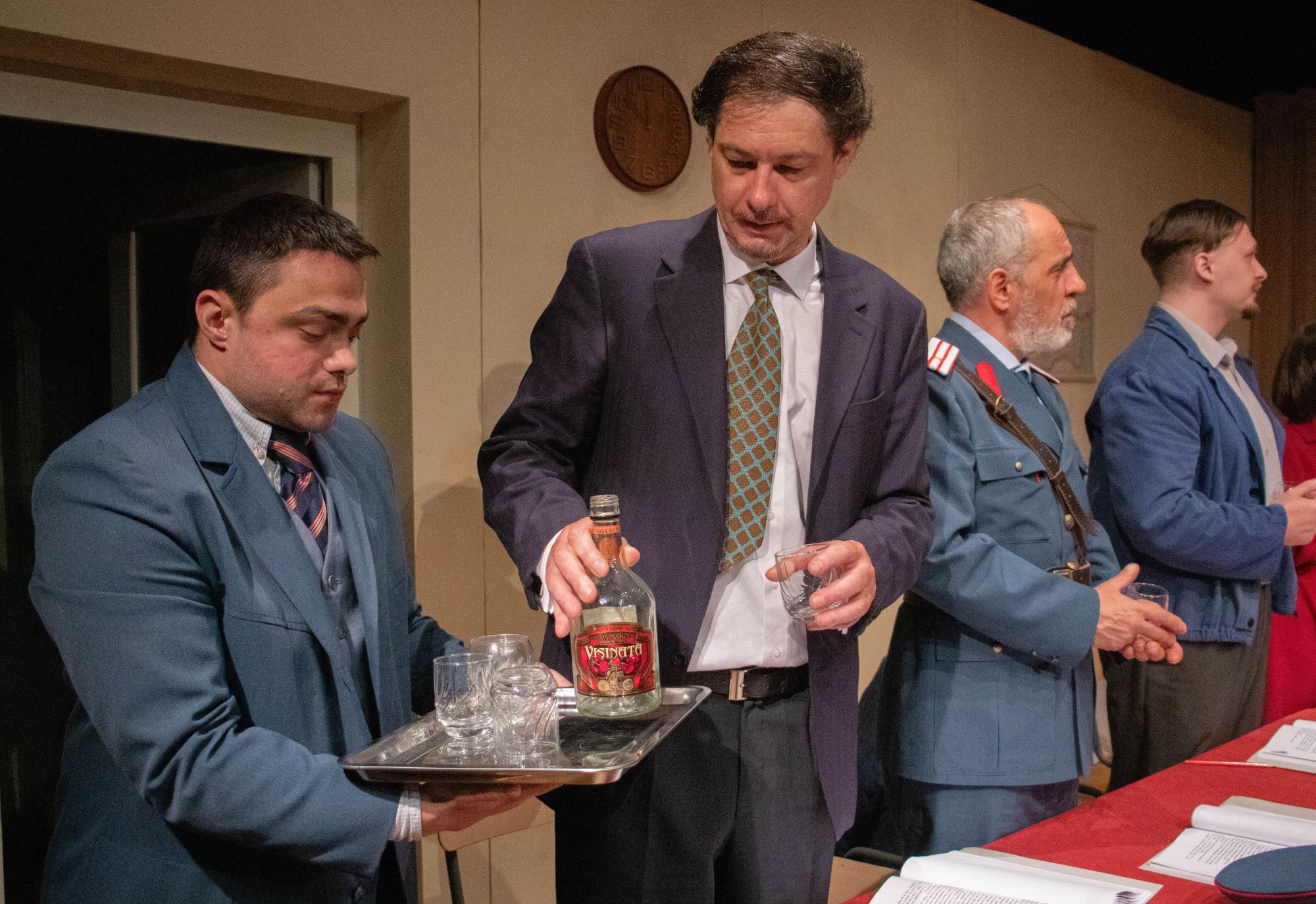 „HARDUGHIA” de Mircea Radu Iacoban, după 44 de ani, pe scena Naționalului ieșean - un spectacol în regia lui Ovidiu Lazăr
