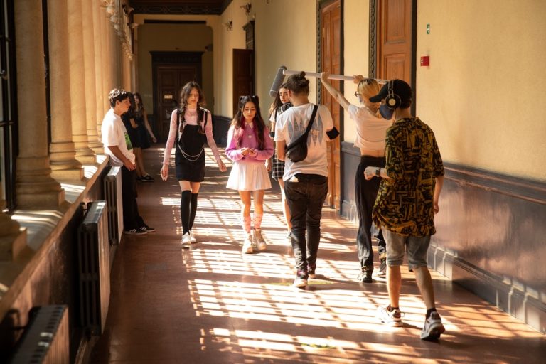 Trailerul oficial al filmului „Sirenele: Secretul Medalionului” a fost lansat.