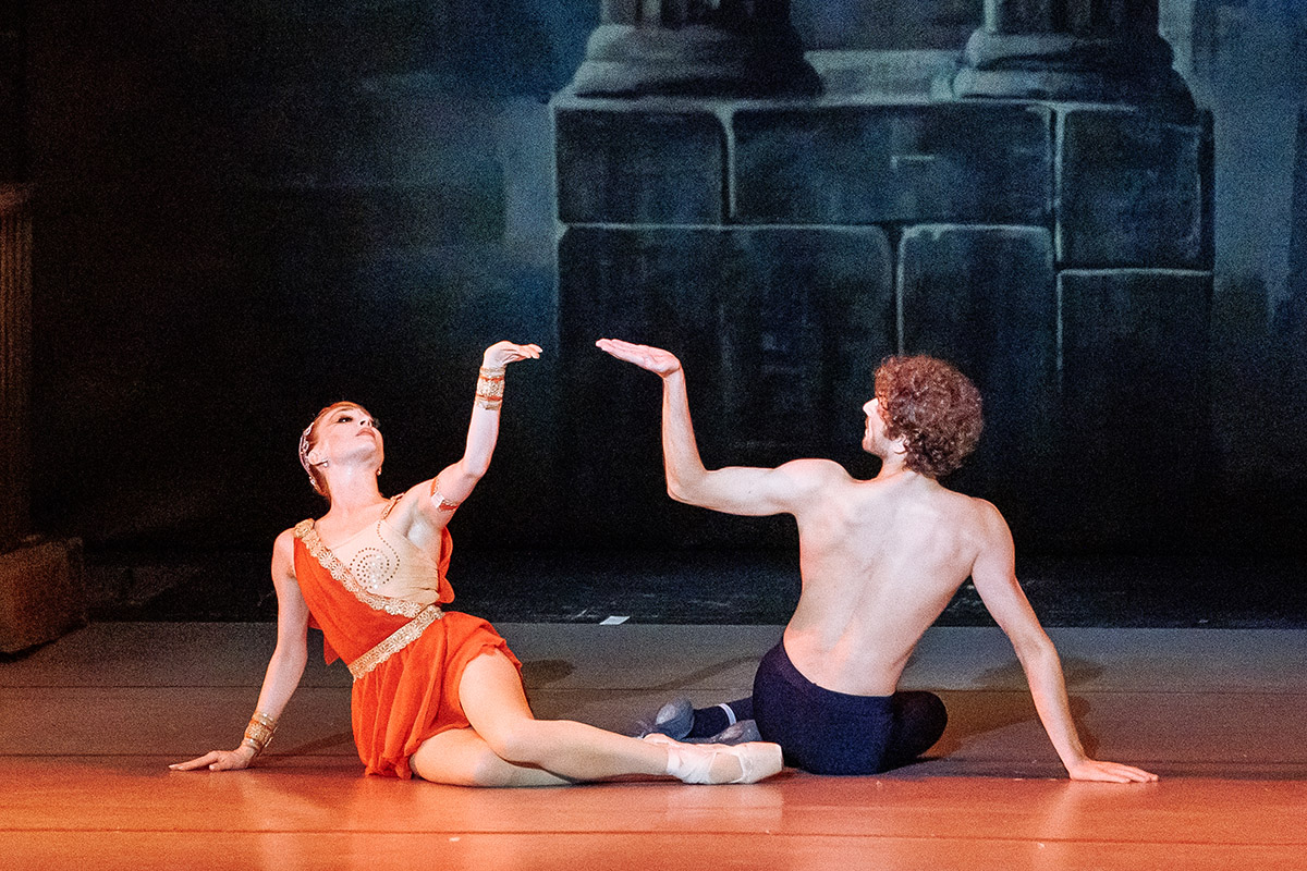 Spartacus -&nbsp;spectaculosul balet&nbsp;pe care&nbsp;scenele rom&acirc;nești nu &icirc;l au &icirc;n repertoriu &ndash;&nbsp;&icirc;n premieră, pe 23 iunie, la Bucharest Opera Festival