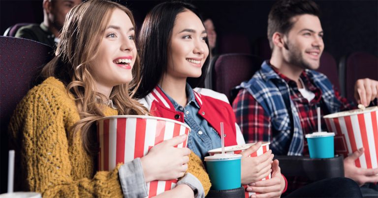 Studiu: Mersul la cinema rămâne în topul preferințelor de entertainment în afara casei