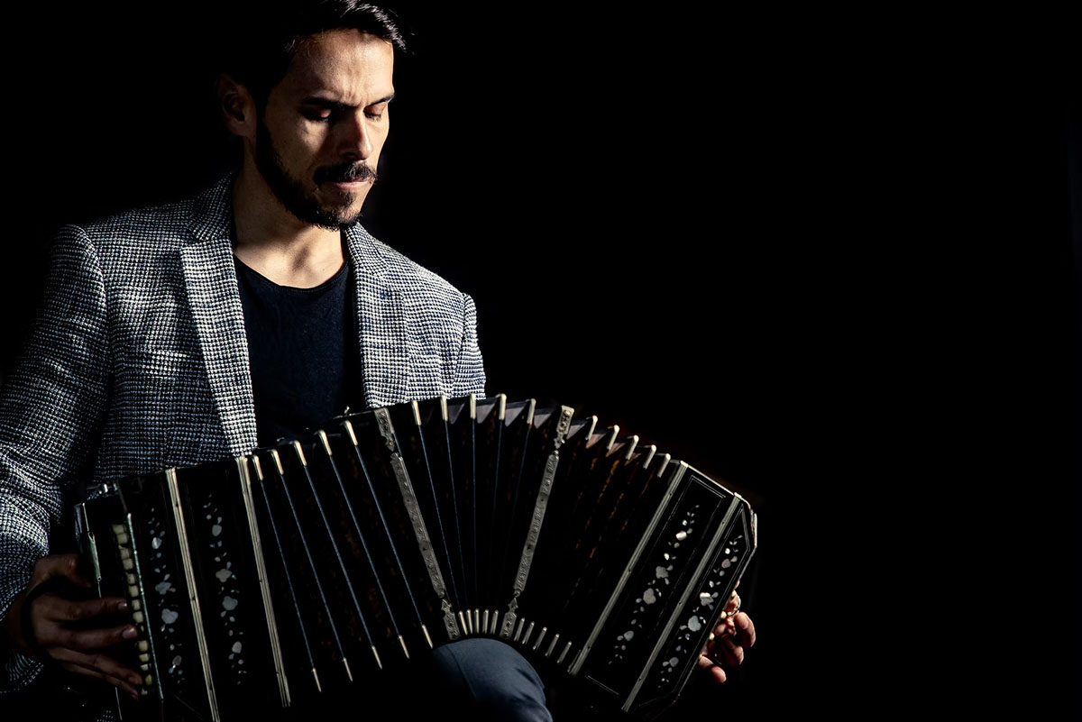 Prima serie de spectacole imersive din istoria Festivalului Enescu:&nbsp;o nouă dimensiune a muzicii clasice, la MINA