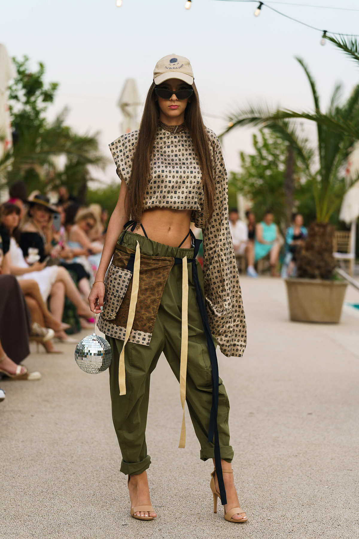 Cel mai chic eveniment al Verii: POOL FASHION SHOW 2025!