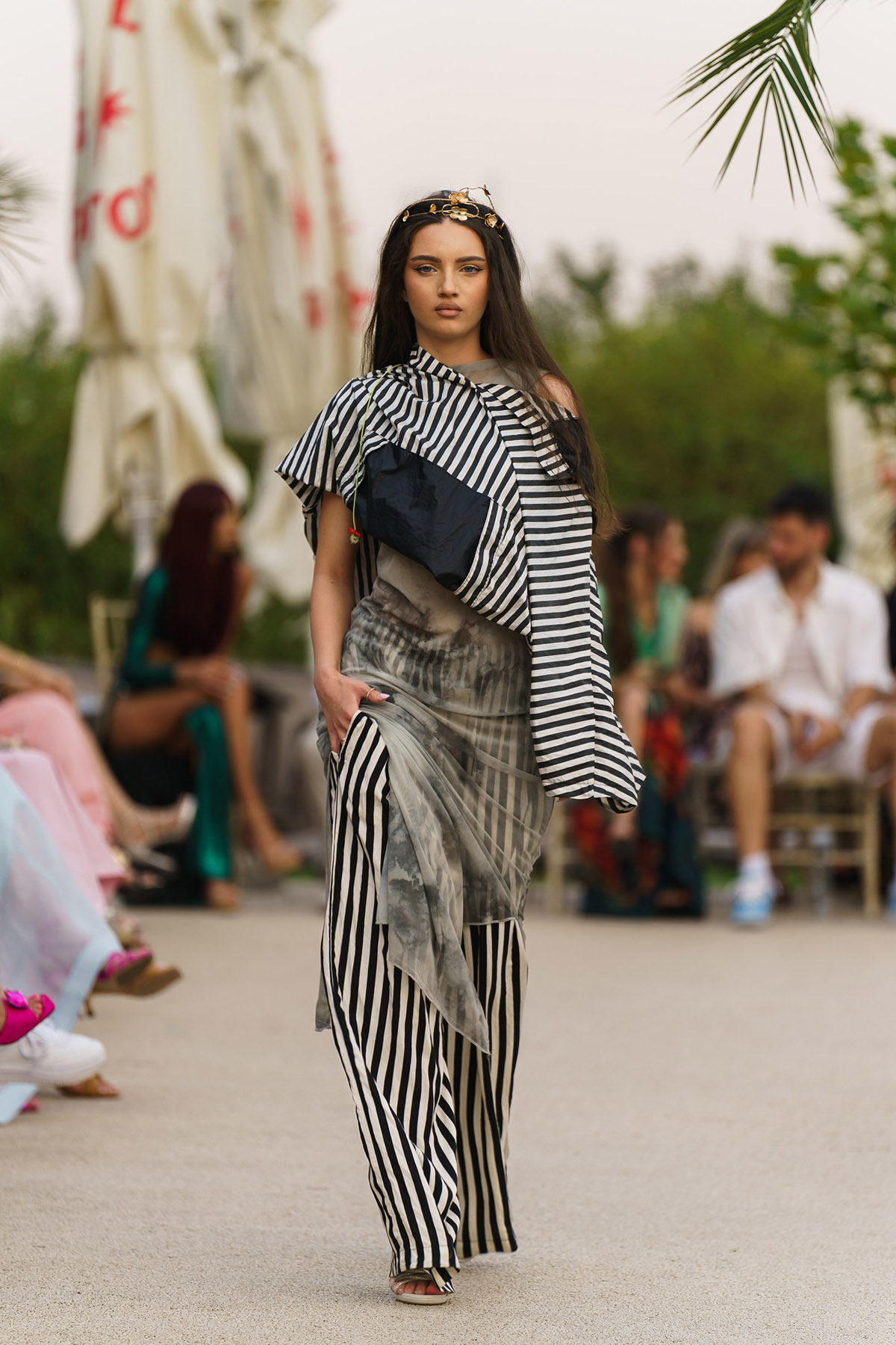 Cel mai chic eveniment al Verii: POOL FASHION SHOW 2025!