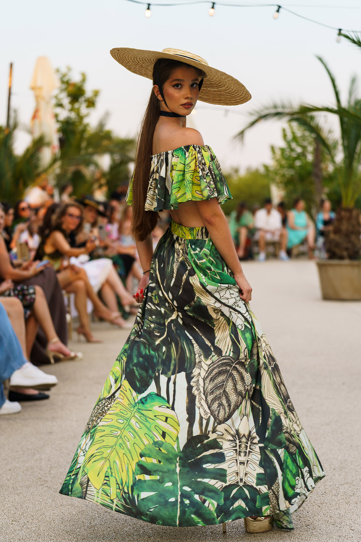 Cel mai chic eveniment al Verii: POOL FASHION SHOW 2025!