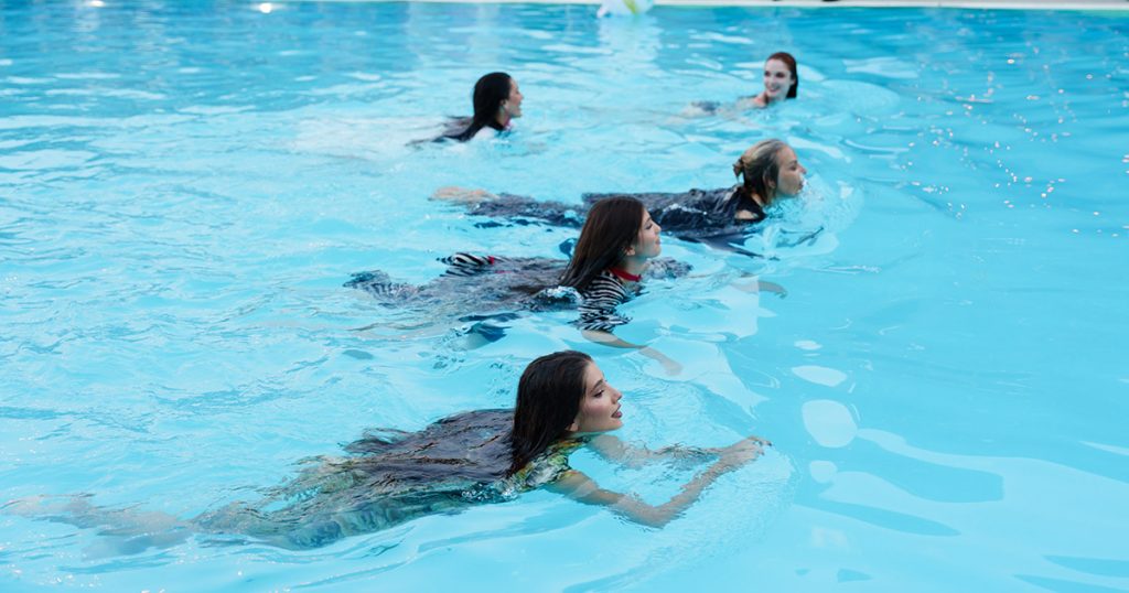 Cel mai chic eveniment al Verii: POOL FASHION SHOW 2025!