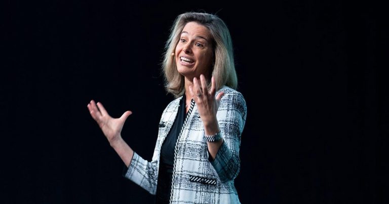 Erin Meyer, vocea din spatele culturii Netflix, vine la București