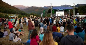 Făgăraș Fest 2025: ce pui în rucsac, ce lași acasă și cum te distrezi în siguranță