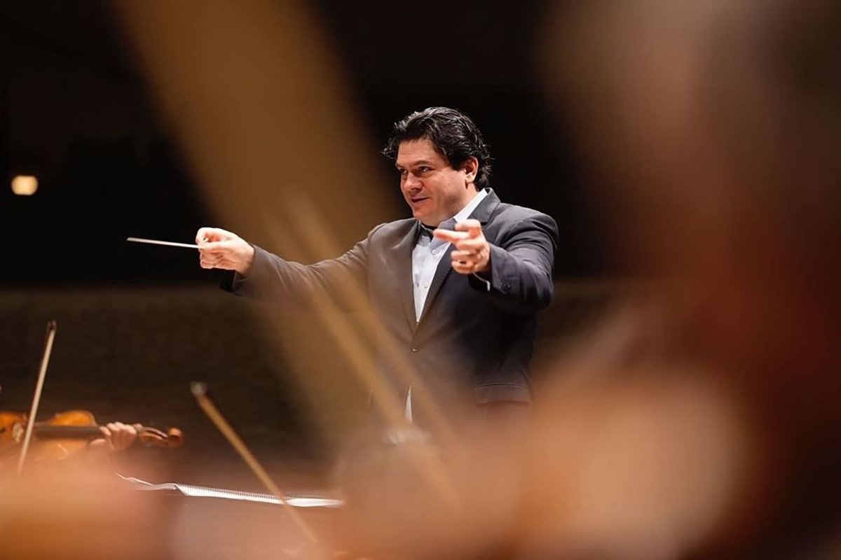 Concertul susținut de dirijorul Cristian Măcelaru &icirc;n cadrul festivalului BBC Proms și spectacolul de deschidere a festivalului Richard Wagner de la Bayreuth, &icirc;n direct la Radio Rom&acirc;nia Muzical