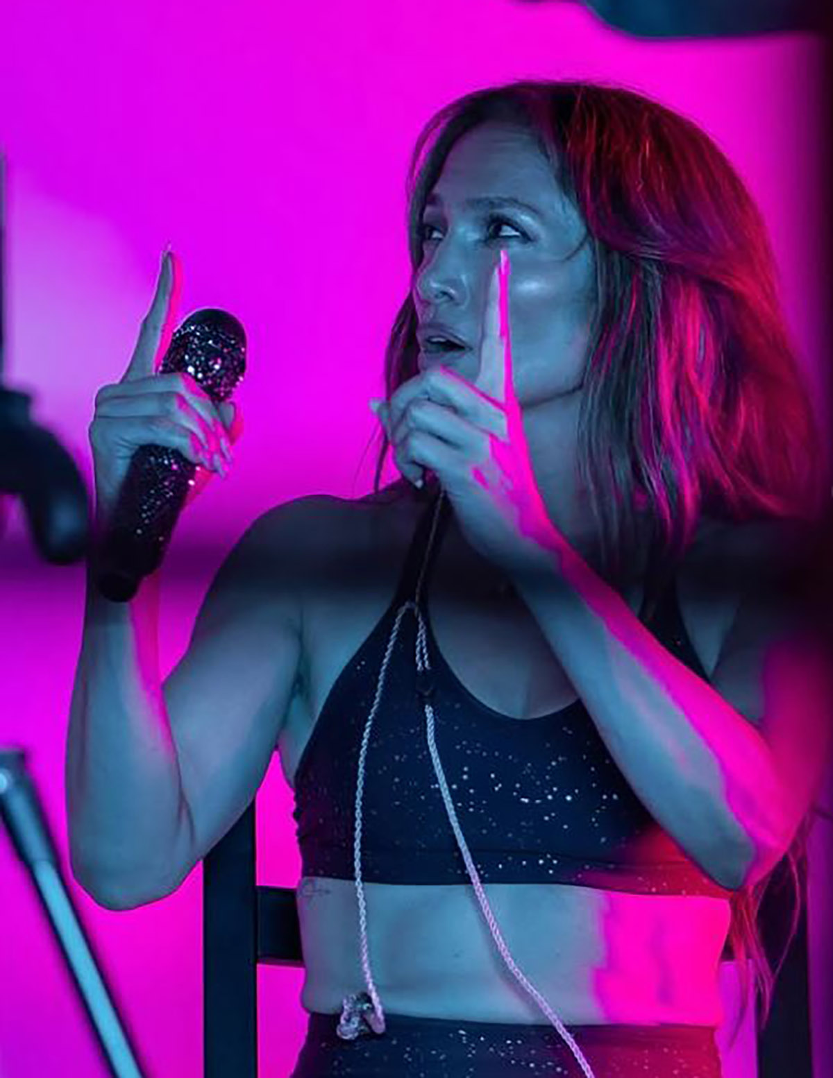 Jennifer Lopez se află &icirc;n focurile repetițiilor pentru turneul său european care include mult așteptatul concert din București
