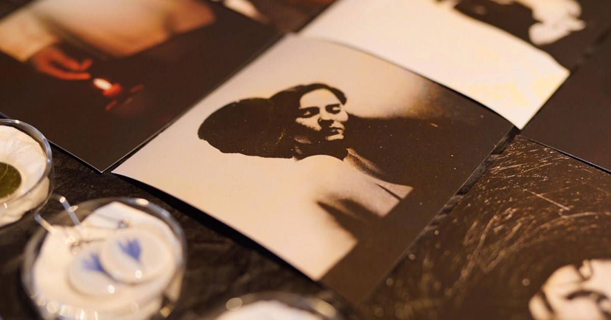 POP&ndash;UP Fair, Indecis Artist-Run