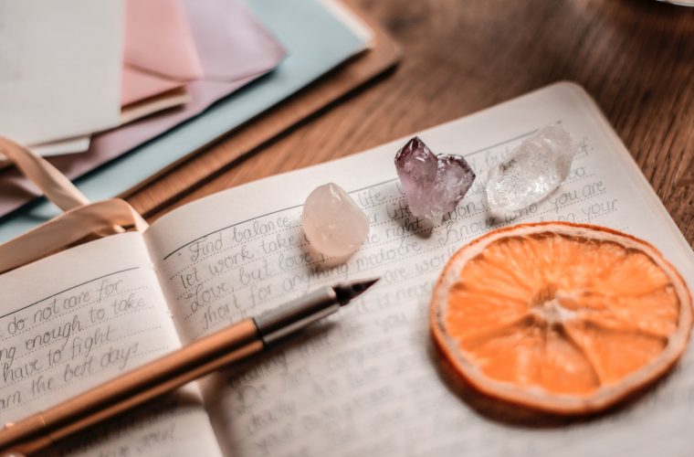 Atelier de scriere creativă în cheia celor cinci simţuri | Fundația Calea Victoriei
