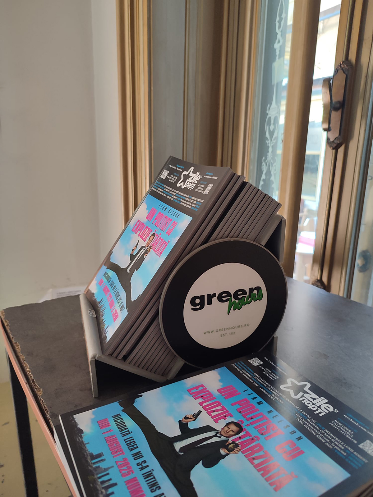 August, vacanță și un nou număr al revistei pop culture Zile și Nopți